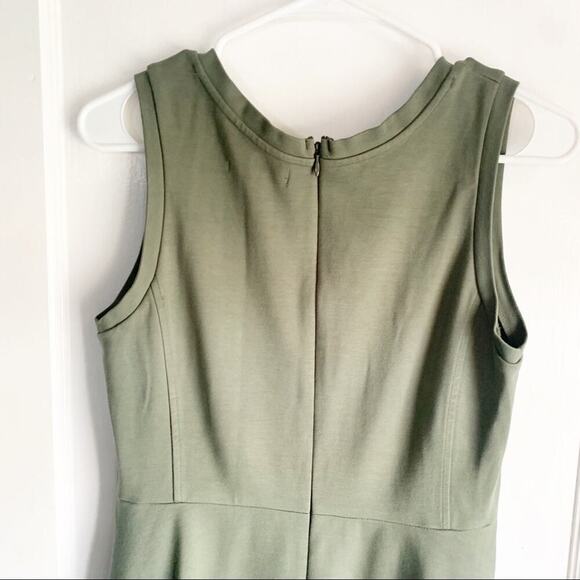 Banana Republic Dress Thick Jersey Knit Sleeveless Stretchy Pockets Green Size 6 - Picture 9 of 10